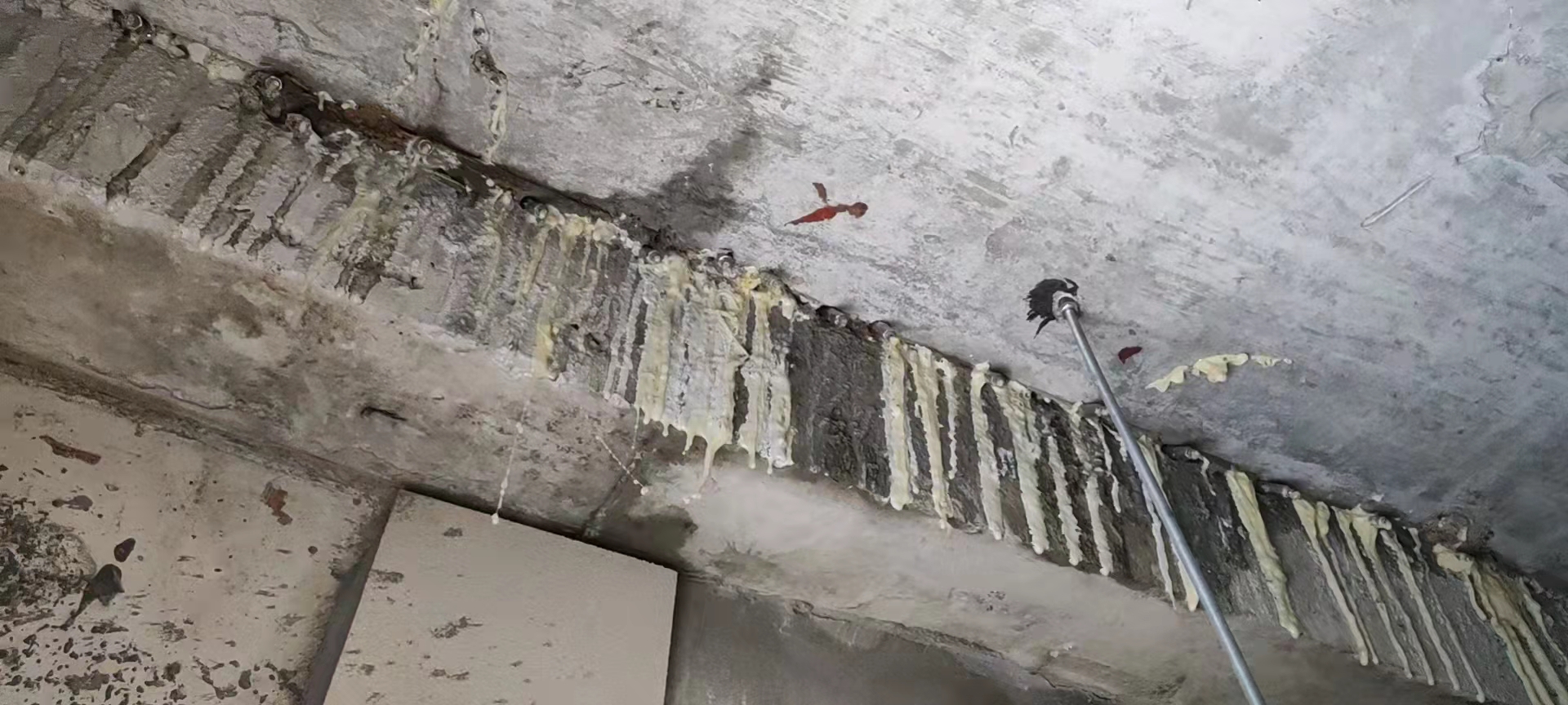 蚌埠钢筋混凝土梁裂缝的分析与处理